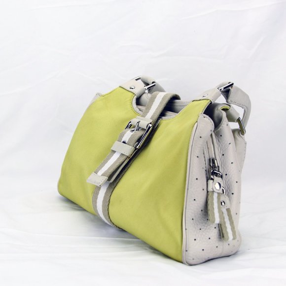 Sold - Picture 3 of 8